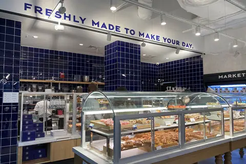 Master Chow Bakery photo 2